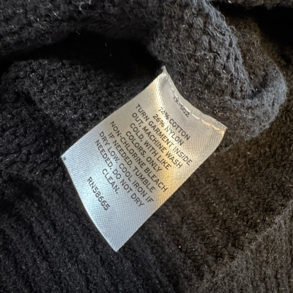 Abound Nordstrom black button Cropped Cardigan size M NWT - Picture 4 of 6